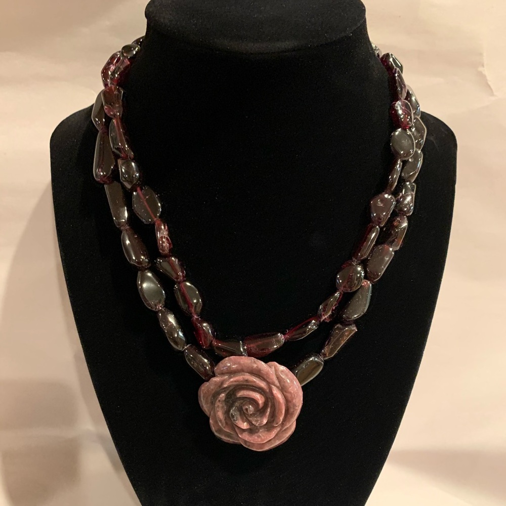 Necklace - Picture 3 of 3